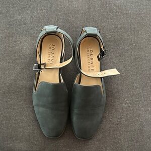 Journee Collection Black Mary Jane Strap Flats